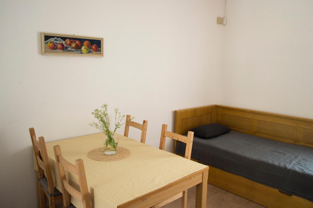 Ubytovani Domecek V Mikulove Apartment Ngoại thất bức ảnh